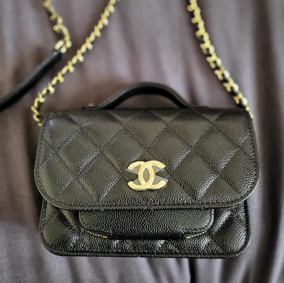 Brand new 23P authentic Chanel business affinity clutch with chain - Picture 11 of 17